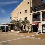 尚特普拉奇酒店 2* 滨海圣西尔