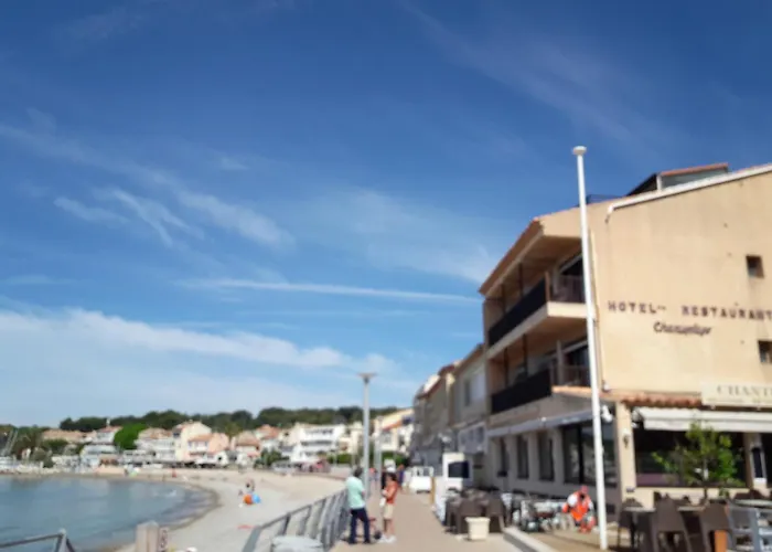 Chanteplage 2* Saint-Cyr-sur-Mer